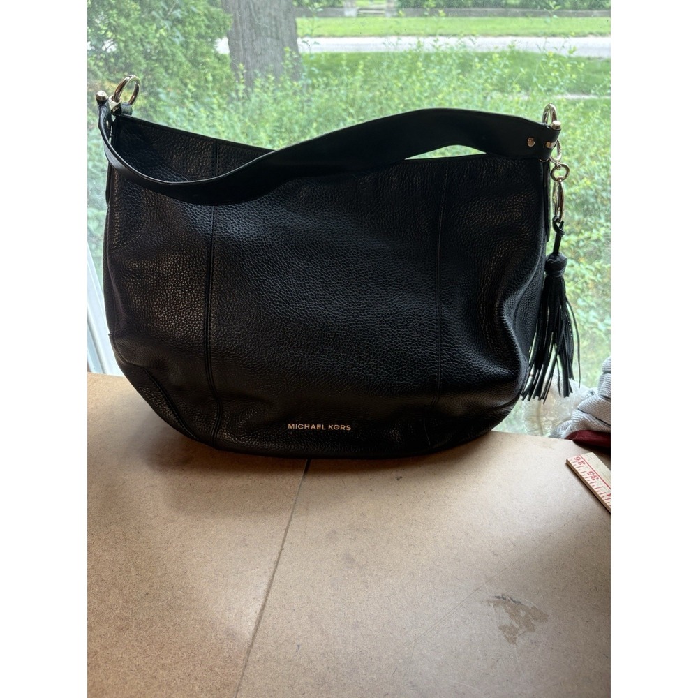 Michael Kors Black Pebbled Leather Hobo Shoulder Bag Tassel Charm Large Purse - Picture 2 of 8
